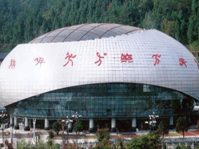 沙河体育中心球形网架加工安装